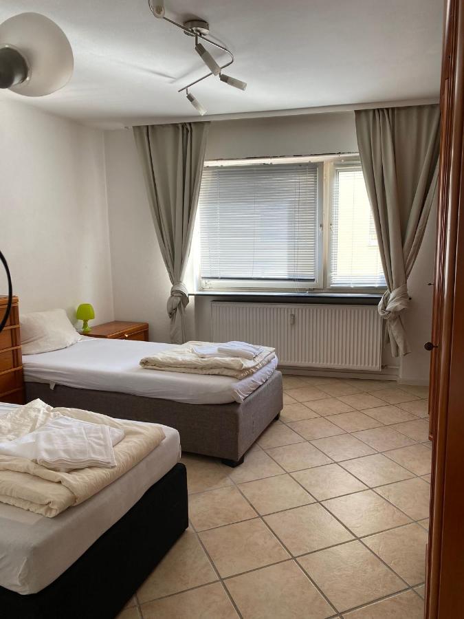 Apartment In Kaiserslautern Exteriör bild