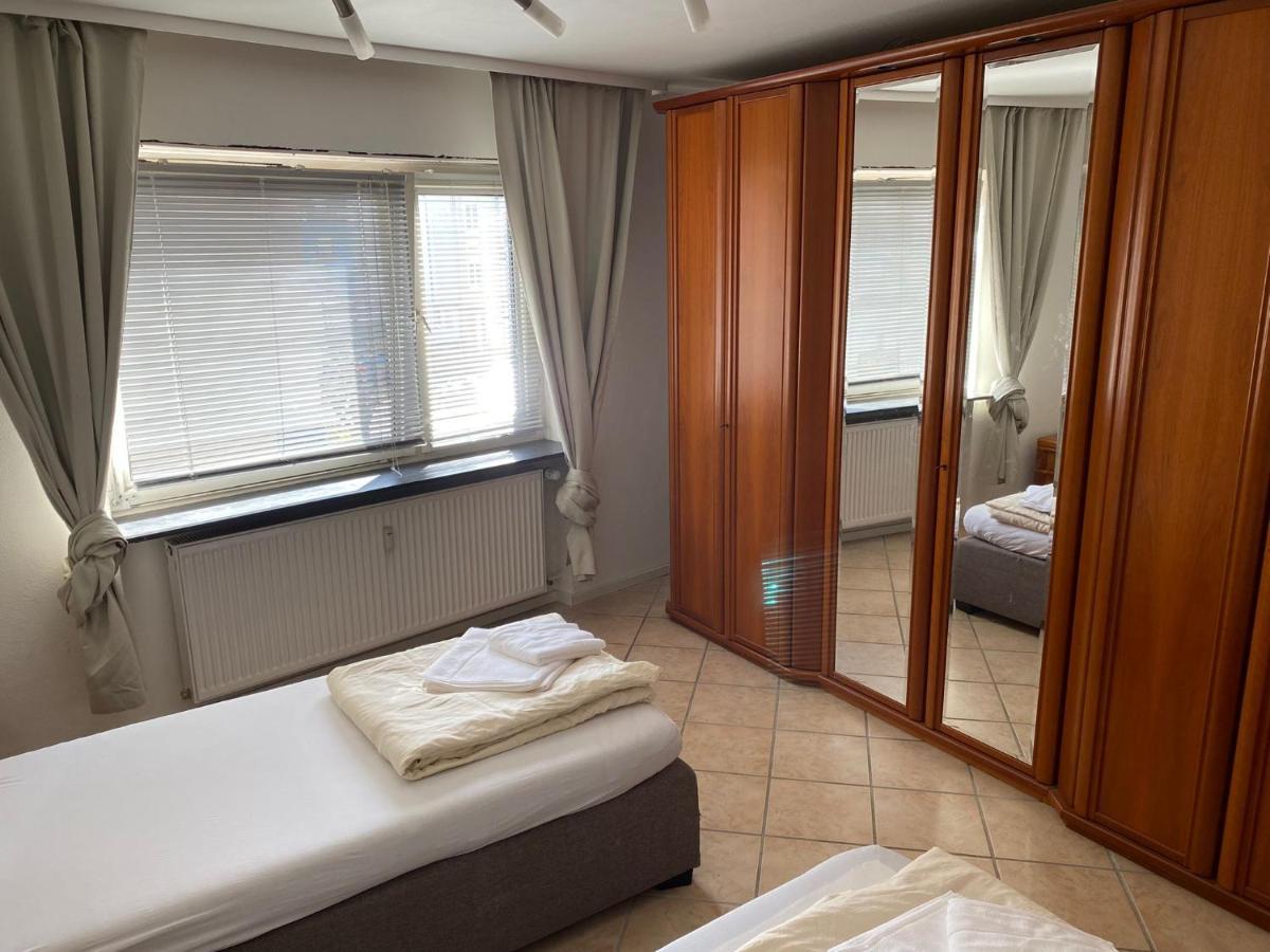 Apartment In Kaiserslautern Exteriör bild